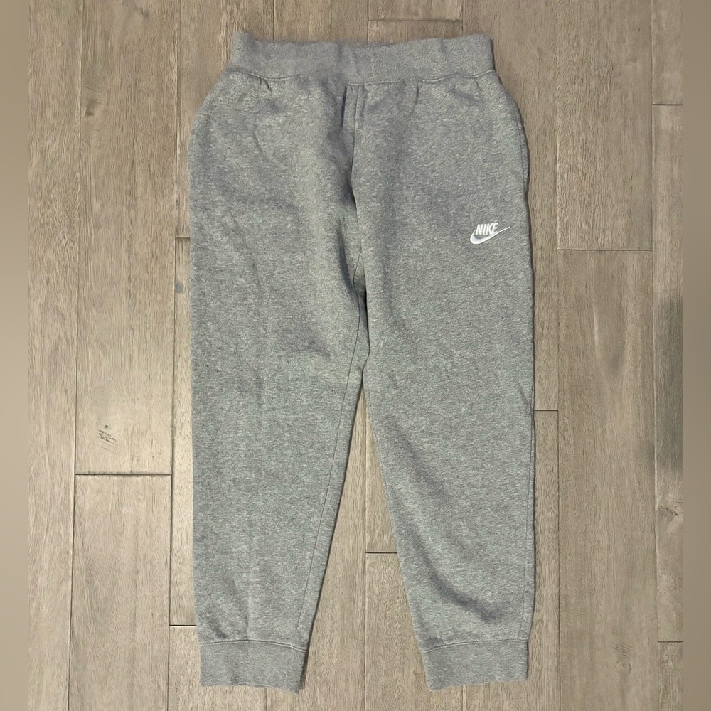 Nike joggers